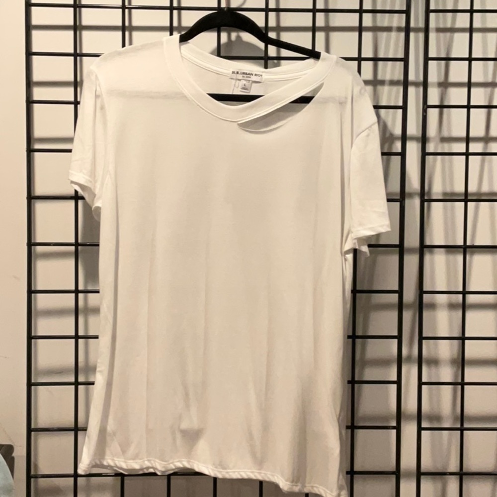 sub urban riot tee